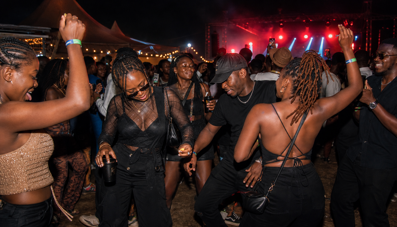 People dancing at ASILI